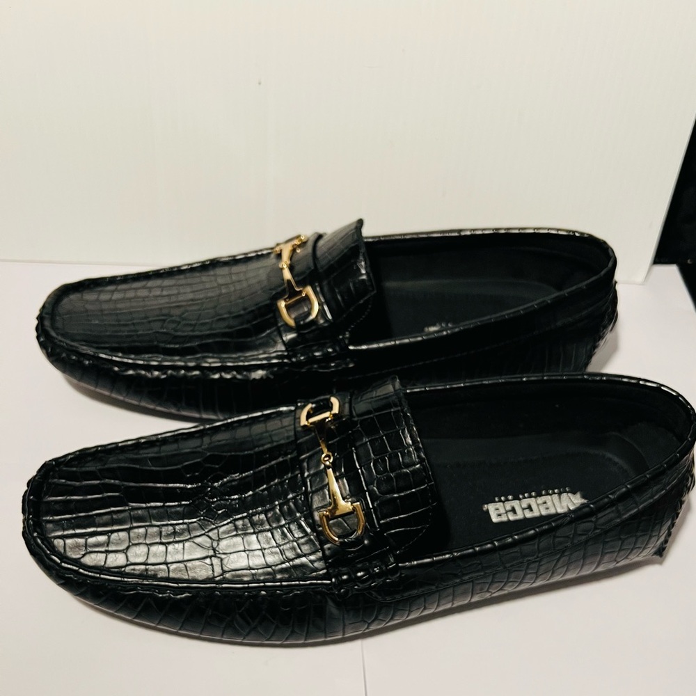 Mecca Crocodile Textured Slip-On Loafers with Gold Accent Size 13 NWOT - Picture 3 of 6